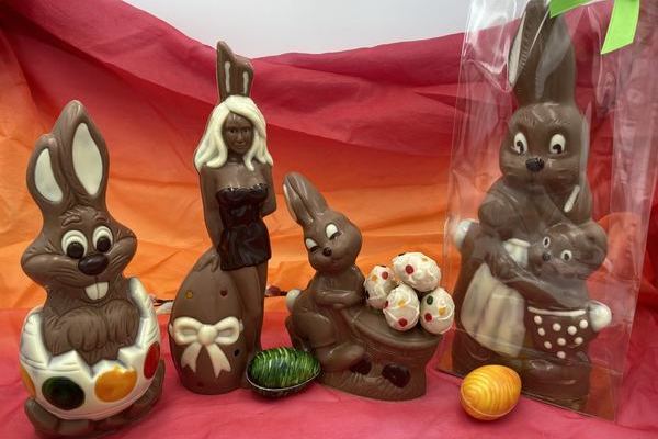 Hase im Ei, Hschen mit Eierwagen(Pos. 12 + 13