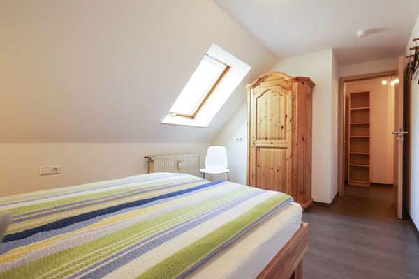 Schlafzimmer fr 2 Personen der Ferienwohnung "Hornberg" des Gasthaus Felsenstble in St. Mrgen im Schwarzwald