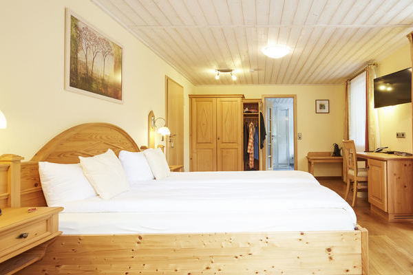 Felsenstble_Innen1270